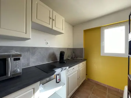 Maison à Saint-Remèze avec Piscine, 8 Pers, Animaux Acceptés, Jardin 2000m² et Studio Indépendant - Photo 17