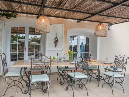 Mas de la Peirouard, Villa avec climatisation, jardin et piscine - Photo 3