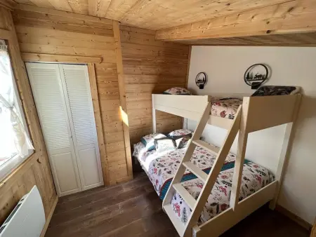 Chalet spacieux aux Angles avec 4 chambres et coin détente - Photo 9