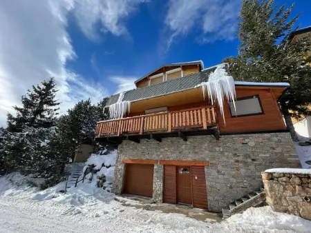 Chalet spacieux aux Angles avec 4 chambres et coin détente - Photo 14