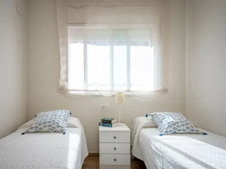 Maison piscine privée et clim, près de la plage - Photo 25