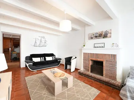 Maison de village à Ars-en-Ré avec garage, cour, salon TV, 3 chambres, balcon et équipements modernes - Photo 7