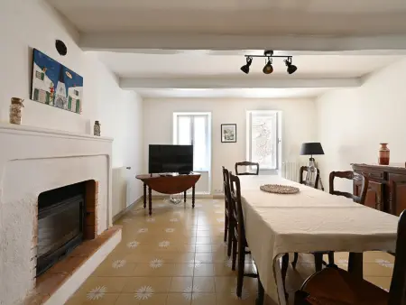 Maison de village à Ars-en-Ré avec garage, cour, salon TV, 3 chambres, balcon et équipements modernes - Photo 11