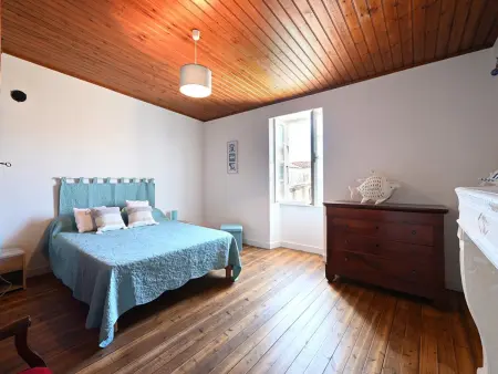 Maison de village à Ars-en-Ré avec garage, cour, salon TV, 3 chambres, balcon et équipements modernes - Photo 19