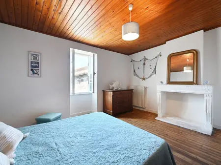 Maison de village à Ars-en-Ré avec garage, cour, salon TV, 3 chambres, balcon et équipements modernes - Photo 20