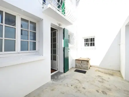 Maison de village à Ars-en-Ré avec garage, cour, salon TV, 3 chambres, balcon et équipements modernes - Photo 28
