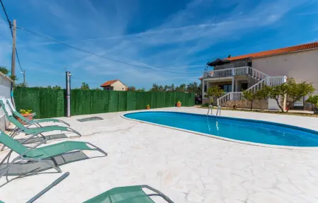 Maison 12 personnes à Ceranje Gornje - Photo 12