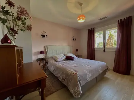 Sublime Villa Climatisée Familiale avec Extérieurs Spacieux – Quartier Calme - Photo 5