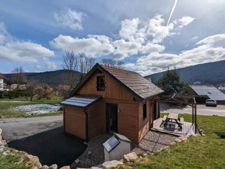 Chalet neuf à Gérardmer avec terrasse et parking privé - Photo 1