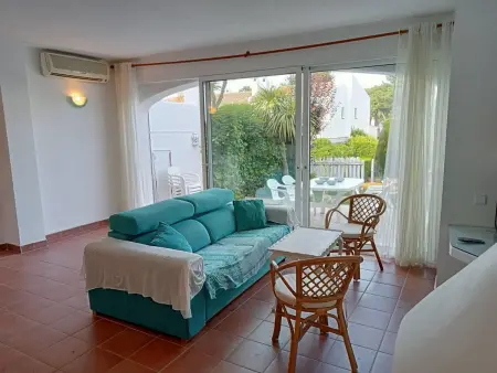 Maison à Pals avec Jardin Privé, Piscine Communautaire et WIFI, à 1,5 km de la Plage - Photo 6