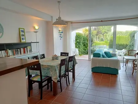 Maison à Pals avec Jardin Privé, Piscine Communautaire et WIFI, à 1,5 km de la Plage - Photo 13
