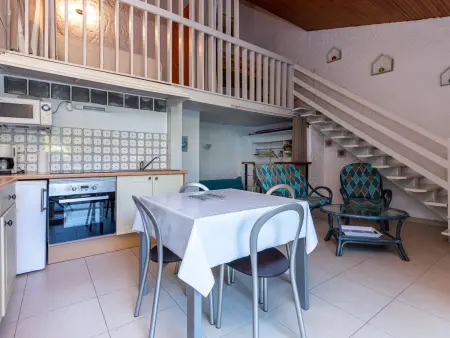Studio en Duplex sous la Pinède et Proche de la Plage - Photo 6