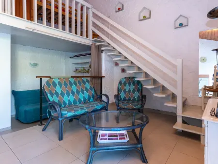 Studio en Duplex sous la Pinède et Proche de la Plage - Photo 7