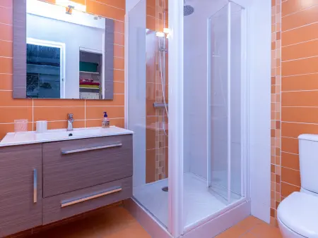 Studio en Duplex sous la Pinède et Proche de la Plage - Photo 12