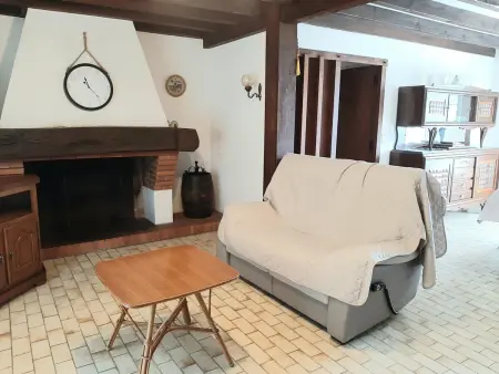 Maison spacieuse avec jardin, proche commerces et plage, 6 couchages, parking privatif - Photo 2