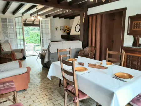 Maison spacieuse avec jardin, proche commerces et plage, 6 couchages, parking privatif - Photo 5