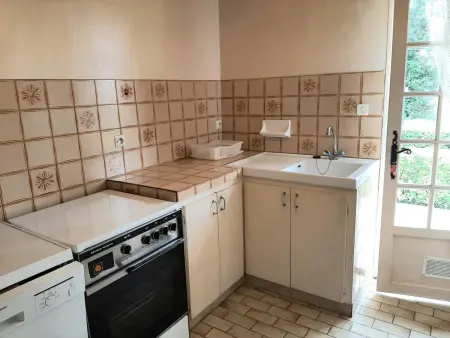 Maison spacieuse avec jardin, proche commerces et plage, 6 couchages, parking privatif - Photo 8