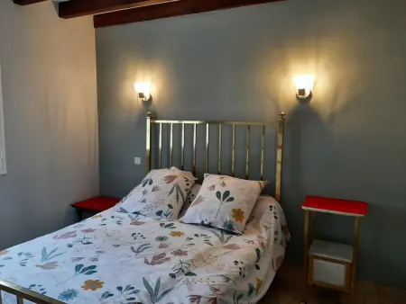 Maison spacieuse avec jardin, proche commerces et plage, 6 couchages, parking privatif - Photo 9