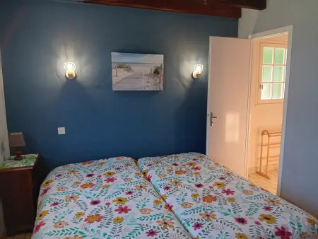 Maison spacieuse avec jardin, proche commerces et plage, 6 couchages, parking privatif - Photo 11
