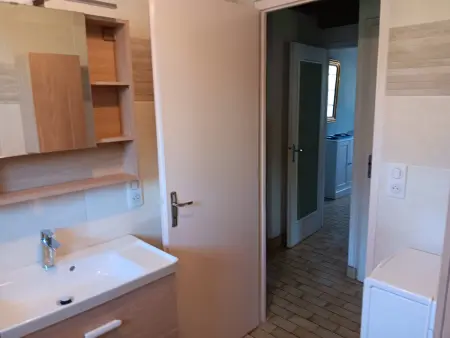 Maison spacieuse avec jardin, proche commerces et plage, 6 couchages, parking privatif - Photo 17