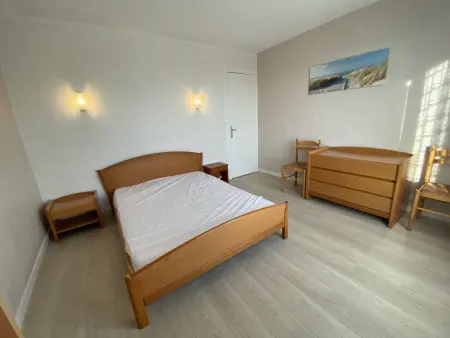 Maison de Ville à Fouras avec Jardin et Garage, Proche Plages - Photo 11