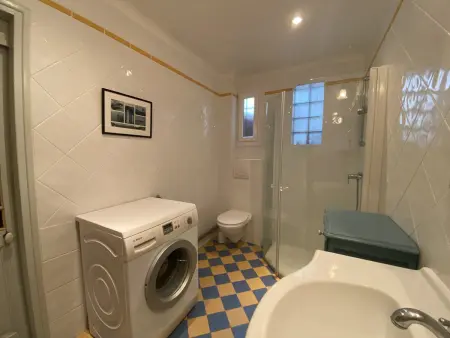 Vaste Maison au Coeur de Fouras, Proche Plages et Commerces, Idéale pour Familles - Photo 12