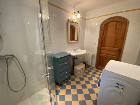 Vaste Maison au Coeur de Fouras, Proche Plages et Commerces, Idéale pour Familles - Photo 13