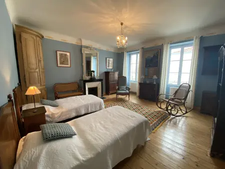 Vaste Maison au Coeur de Fouras, Proche Plages et Commerces, Idéale pour Familles - Photo 18