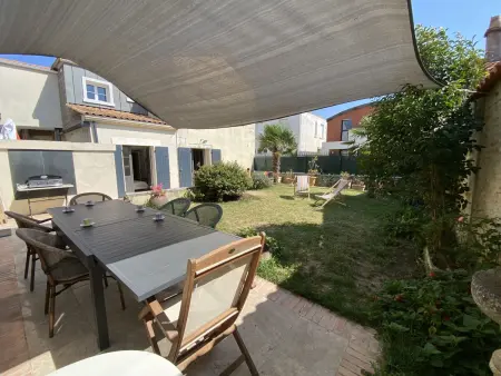 Vaste Maison au Coeur de Fouras, Proche Plages et Commerces, Idéale pour Familles - Photo 30