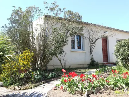 Maison Familiale à Fouras: 6 Pers, 95 m², Proche Plage et Centre, Jardin, Tout Confort - Photo 14