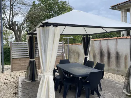 Maison Familiale à Fouras: 6 Pers, 95 m², Proche Plage et Centre, Jardin, Tout Confort - Photo 16