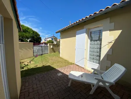 Charmante maisonnette, proche mer, équipée, 3 chambres, terrasse - Photo 7