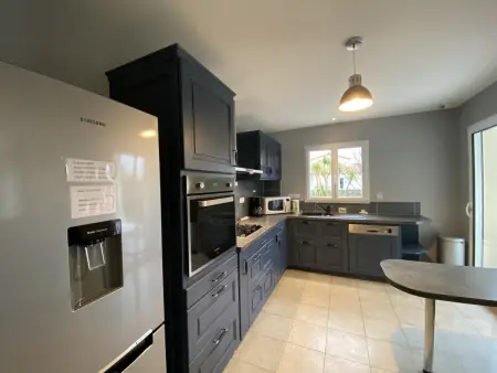 Villa Confortable à Fouras, Proche Mer, 3 Chambres, Terrasse, Jardin, WiFi - Photo 9
