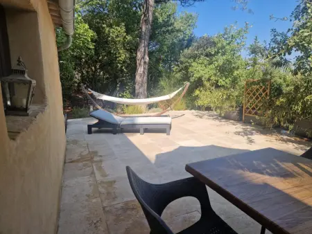 La petite Pinede, Gîte joliment décoré avec Clim et piscine chauffée - Photo 11