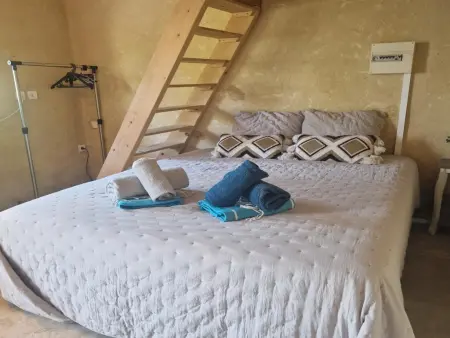 La petite Pinede, Gîte joliment décoré avec Clim et piscine chauffée - Photo 20