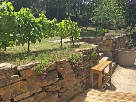 La petite Pinede, Gîte joliment décoré avec Clim et piscine chauffée - Photo 28