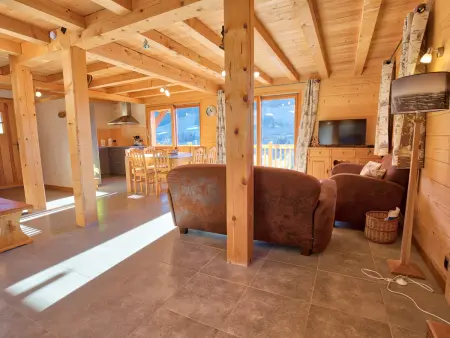 Chalet Familial 8 Pers., Vue Montagnes, Parking, WiFi - Photo 3