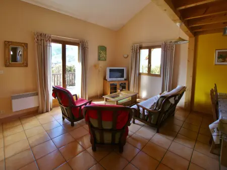Maison calme avec terrasse à Saint-Pons, Maison 8 personnes à Saint Pons - Photo 1