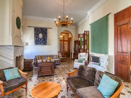 Maison ancienne rénovée avec piscine privée, climatisation et parking, idéale familles - Photo 32