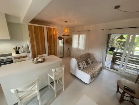 Maison Charmante avec Jardin Privé et Piscine Commune, Golf et Plage à Proximité - Photo 5