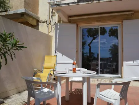 Appartement 3 pièces avec terrasse, calme, proche plage et commerces, 2 étoiles Meublé de Tourisme - Photo 1