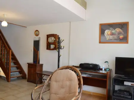 Maison 5 pièces, 8 couchages, terrasse, proche plage et commerces - Saint Pierre La Mer - Photo 8