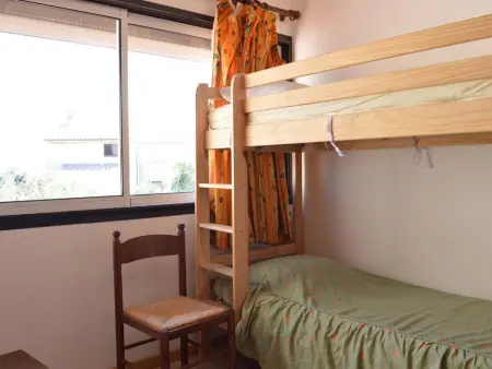 Maison 5 pièces, 8 couchages, terrasse, proche plage et commerces - Saint Pierre La Mer - Photo 16