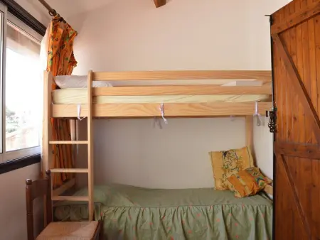 Maison 5 pièces, 8 couchages, terrasse, proche plage et commerces - Saint Pierre La Mer - Photo 17