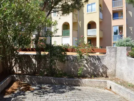 Maison 5 pièces, 8 couchages, terrasse, proche plage et commerces - Saint Pierre La Mer - Photo 18