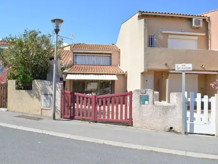 Maison 5 pièces, 8 couchages, terrasse, proche plage et commerces - Saint Pierre La Mer - Photo 21