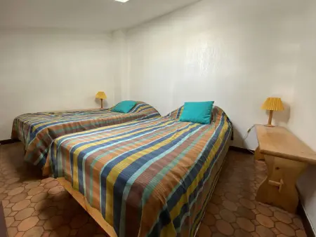 Charmant pavillon avec mezzanine, piscine et terrasse - 300m de la plage à Gruissan - Photo 6