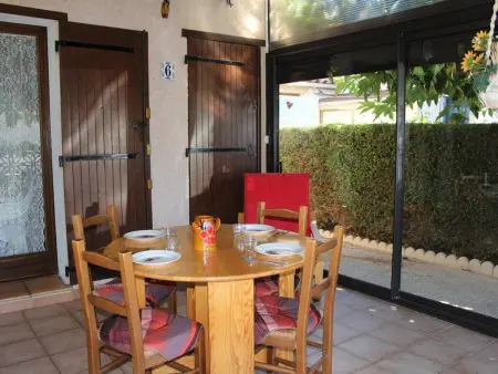 Pavillon 3 pièces avec mezzanine, piscine, proche plage du Grazel - 5 couchages, parking, véranda - Photo 2