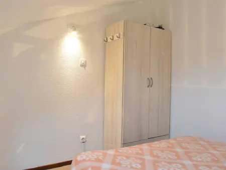 Studio Cabine Mezzanine à Saint Pierre la Mer - 4 Couchages, Piscine, Terrasse, Parking Privé - Photo 9