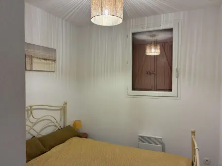 Maison à Saint Pierre la Mer avec Terrasse et Piscine 2 Étoiles - Photo 9